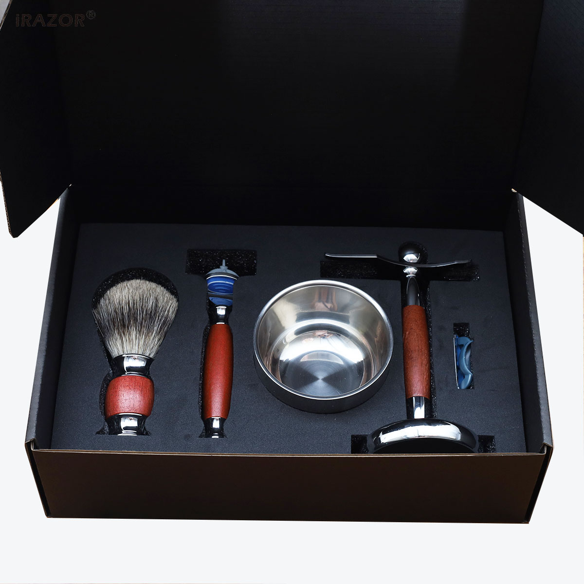 طقم حلاقة فاخر للرجال من iRAZO - مراجعة Mens Grooming Kit Gift Set وسعره